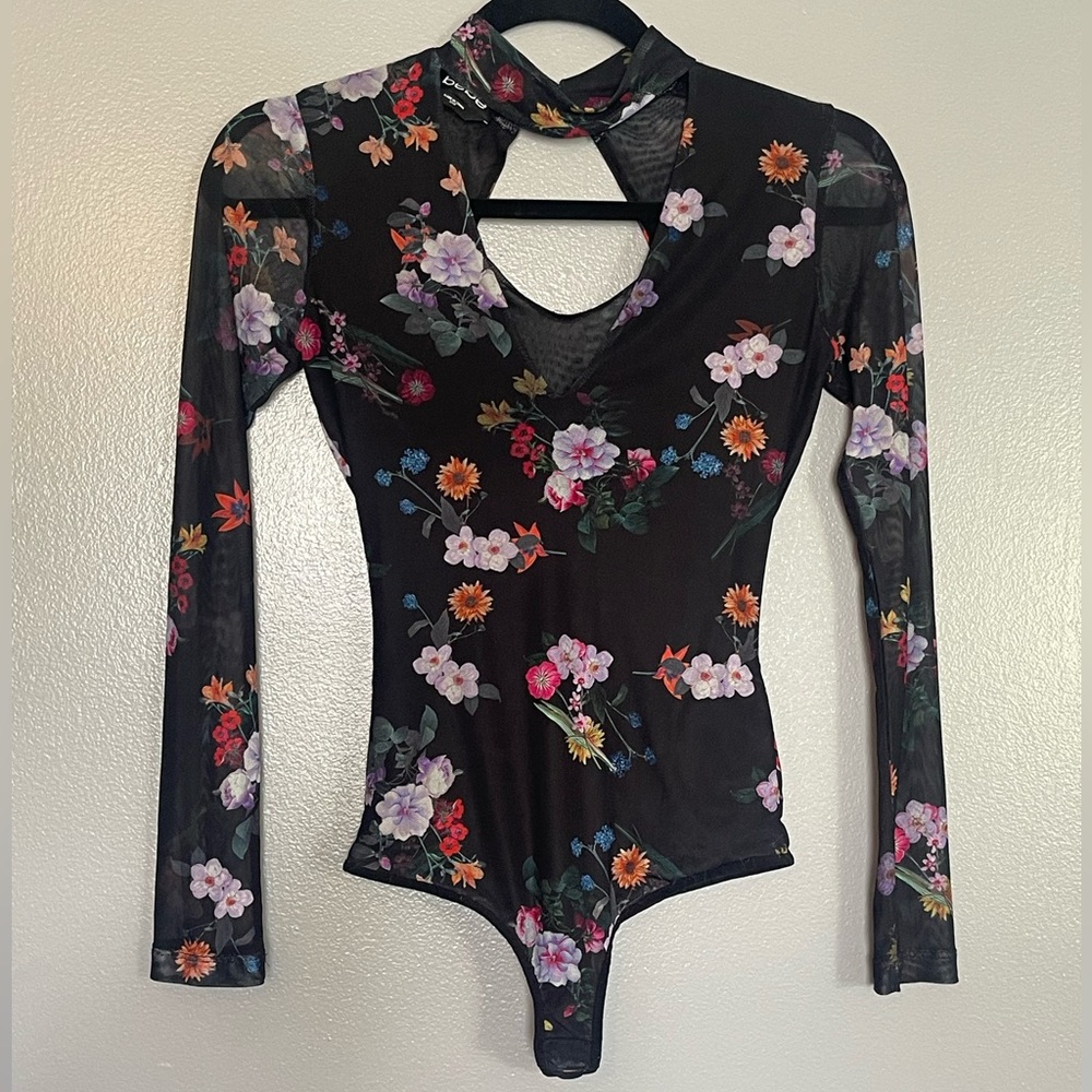 bebe Black Floral Long Sleeve Bodysuit